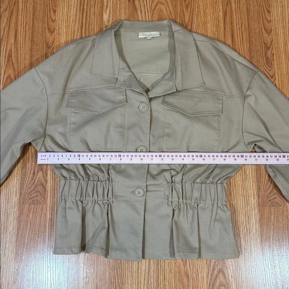 MELLODAY Beige Button-Up Ensemble - Picture 13 of 16